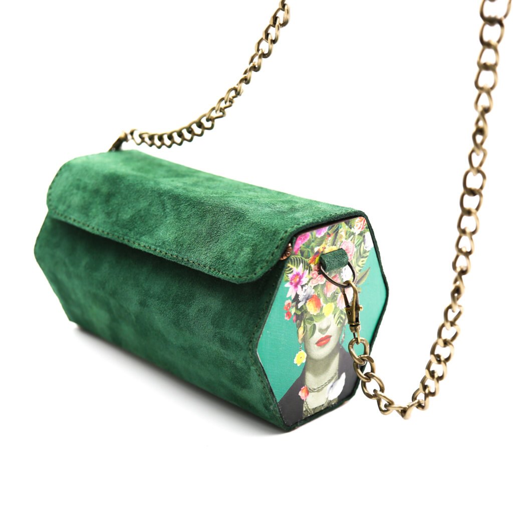 ზამშის და ხის ჩანთა პრინტით – ფრიდა