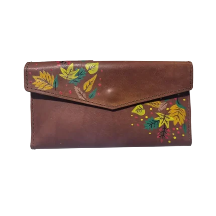 ტყავის საფულე ქალის – ფოთლები